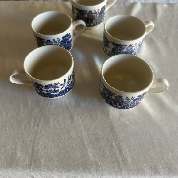 5 BLUE WILLOW CHURCHILL COFFEE TEA CUP MADE IN ENGLAND - Picture 10 of 14